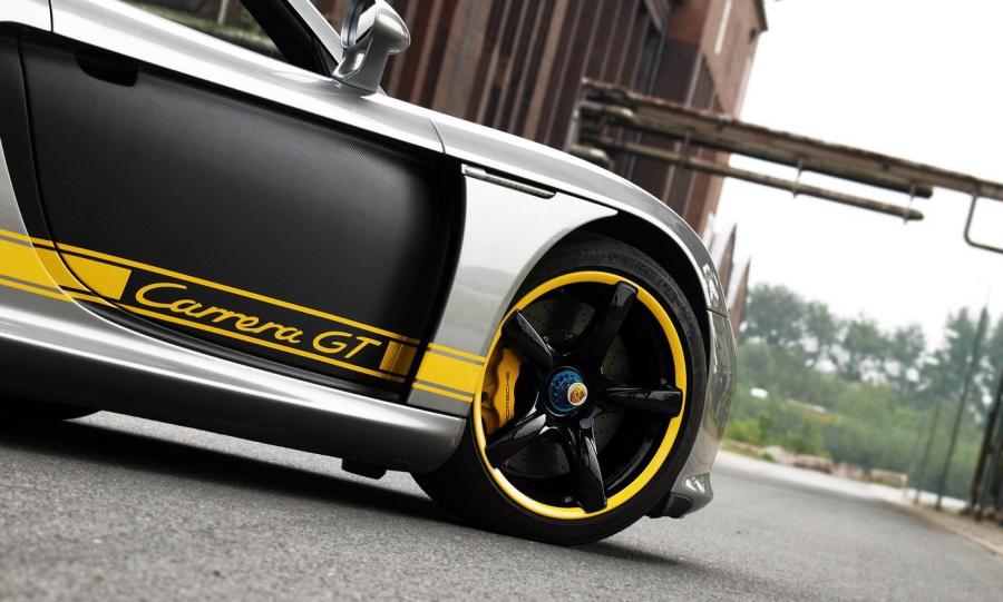  Porsche Carrera GT by Edo Competition 2016 года  (фото 10 из 13)